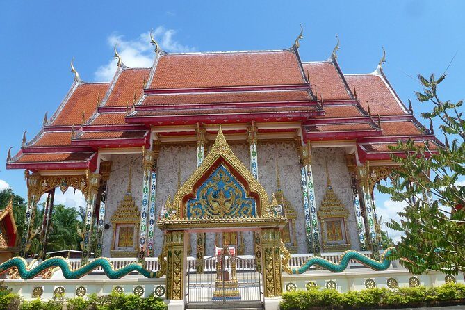 Amazing 3 Temples - Dragon Cave Temple: Steps, Herbal Medicine, and Hindu Healers