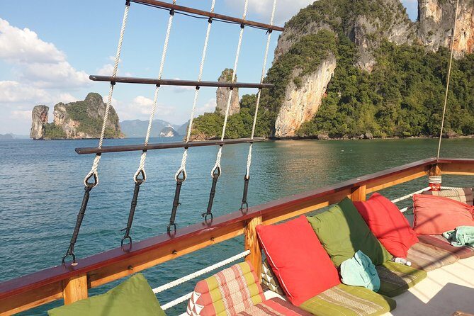 Cruising on a comfortabel boat in Phang Nga Bay - The "Must-Do" Tour Khao Lak - Ao Phang Nga National Park: Limestone Heights and Bird-Nest Cliffs