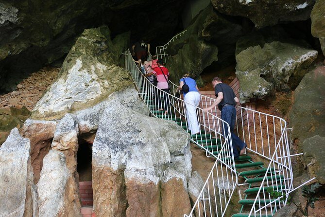 Full-Day Temple Tour Including Dragon Cave from Khao Lak - Bang Rieng Temple (Wat Rat Uppatham): Mountain Views and a Big Pagoda