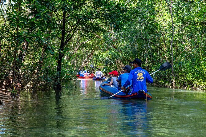 Off Road Safari Khao Lak - Lake Lunch at a Swimming Restaurant: Thai Food with a View