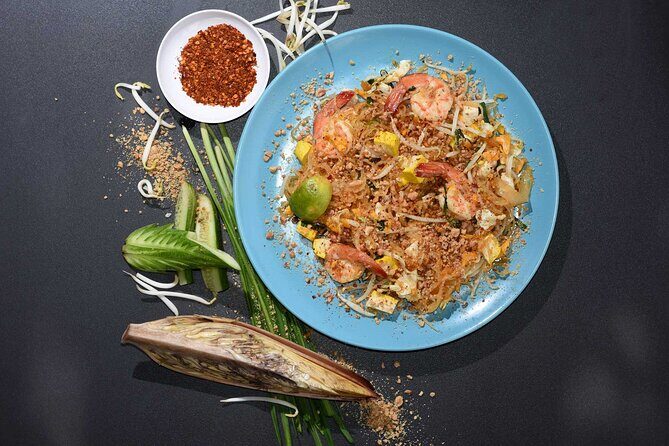Riverside Thai Cooking Half Day Class - Back to the riverside kitchen: how the class is organized when you’re working as a group