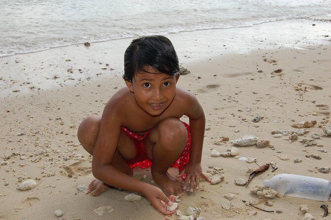 Shoreline Cruise and Secluded Beach - Lunch on the Beach: Comfort Food That Fits the Day