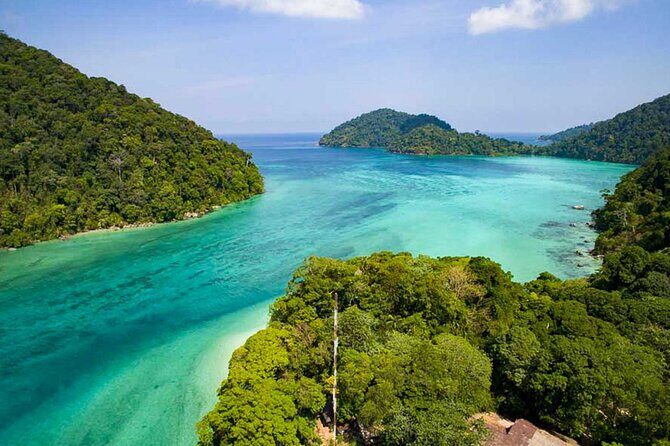 Surin Islands- Early Bird Snorkeltour from Khao Lak in English, French, German, Italian - The Morgan sea gypsy village stop: a cultural pause before coral time