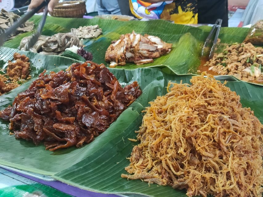 Takua Pa: Food Market, Tsunami Museum, Temple, & Old Town - Kong Ka Temple and Its Rama IX Pagoda: Art, Merit, and a Real Ritual Moment