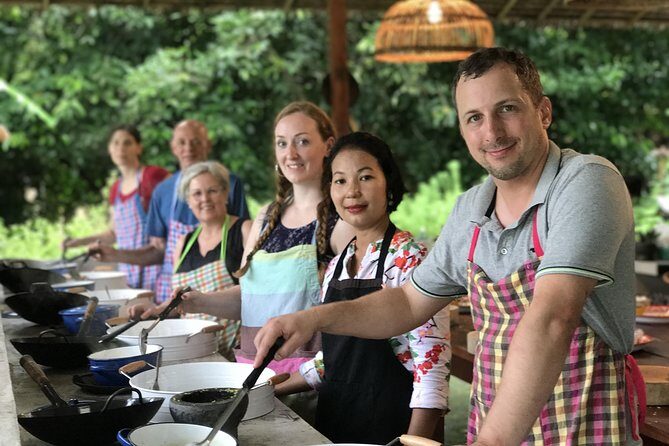 Thai Cooking Class in Khao Lak by Amazon Prime Series Chef - Lunch or dinner in the botanical gardens